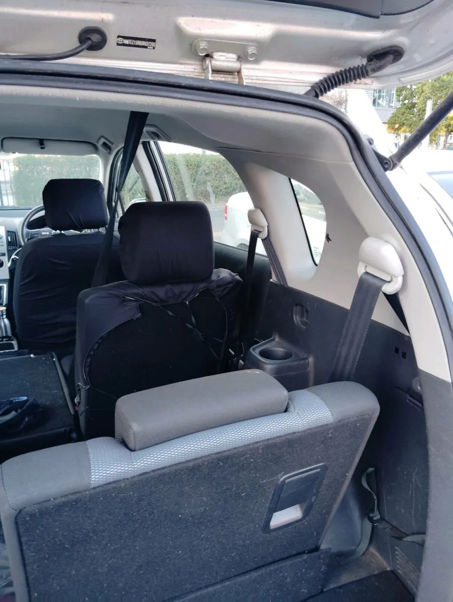 Toyota Corolla Verso 2007 - Image 3