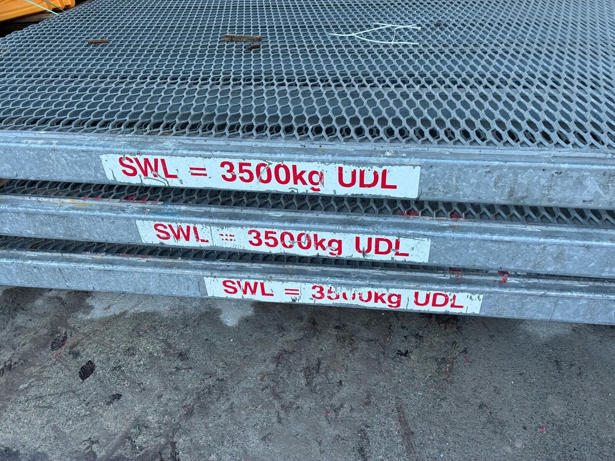 Farm machinery - Image 3