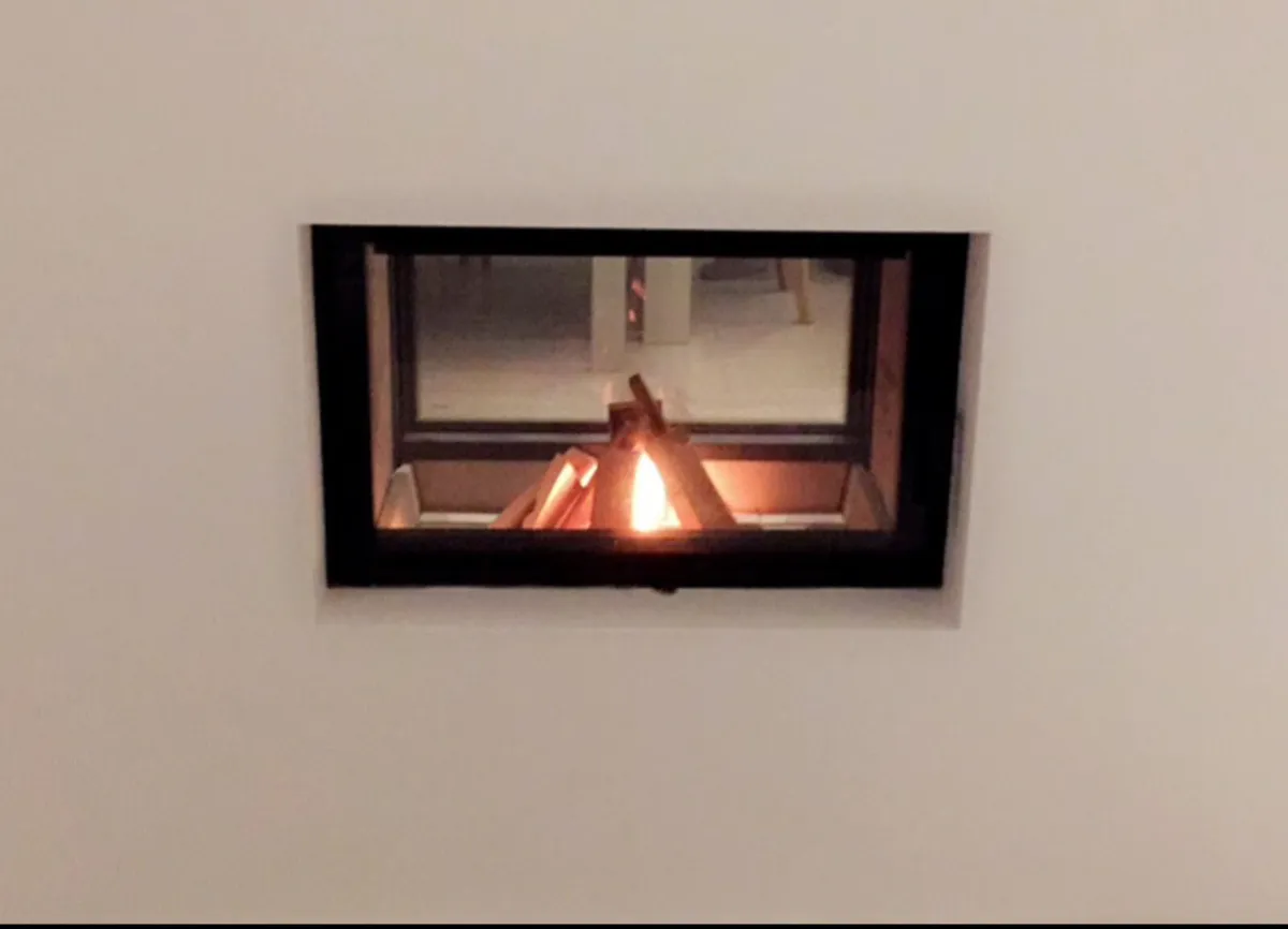 Double Sided Krakti Lucy 14 Stove - Image 4