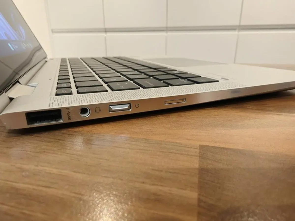 HP EliteBook x360 1030 G4 | i5 | 8GB | 256GB | 13" - Image 4