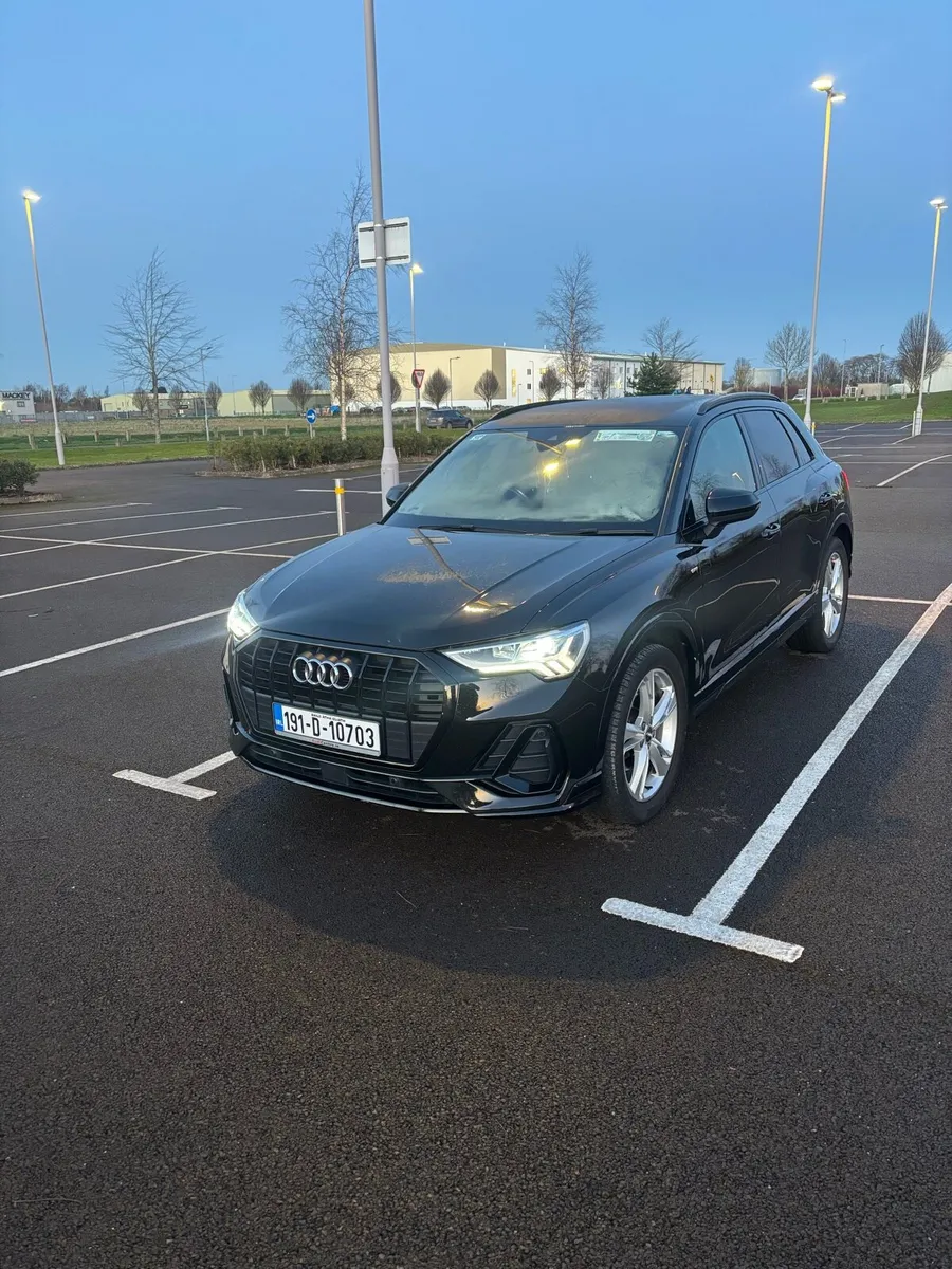 Audi Q3 Black Edition – 2019 (SE Spec) - Image 3