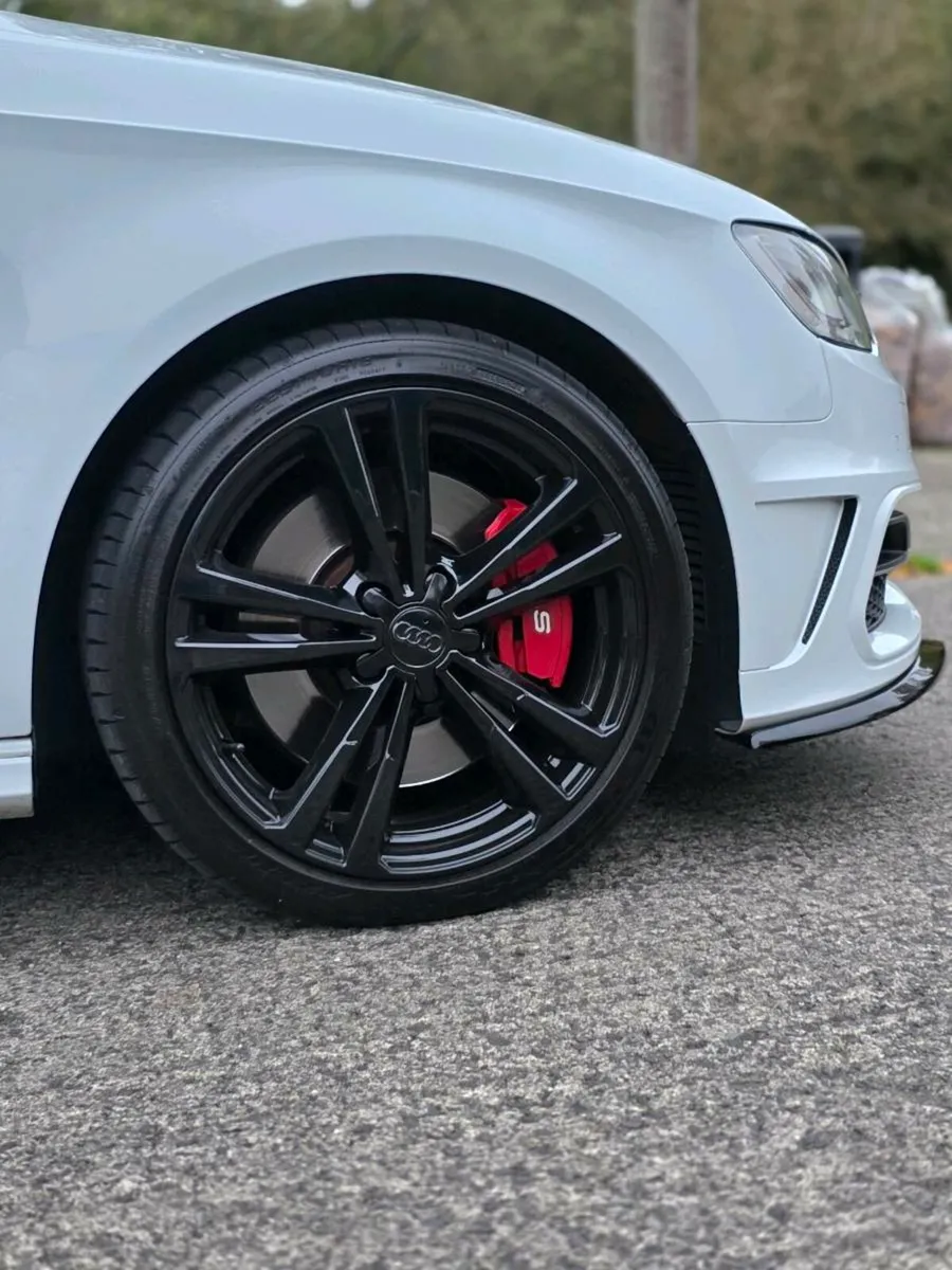 Audi s3 Quattro / Bang & Olufsen - Image 3