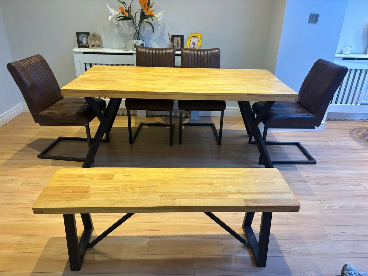 Kitchen Table & Chairs - Image 2