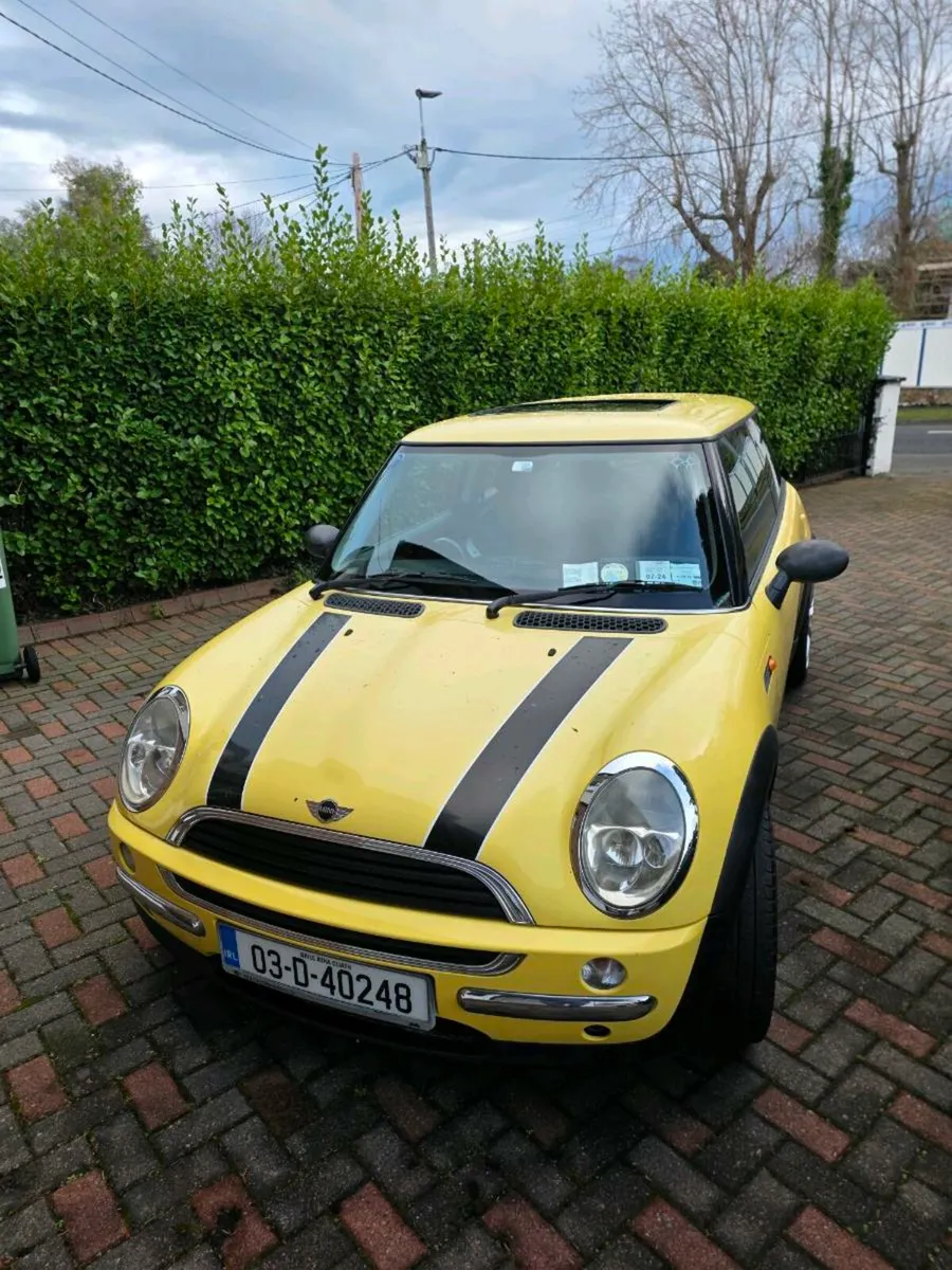 Mini Cooper One with only 41k miles - Image 3