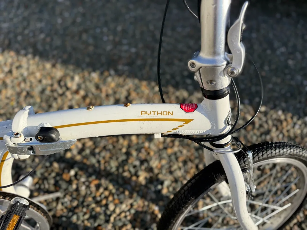 Python F1 folding bike [Frame Size: 20"] - Image 2