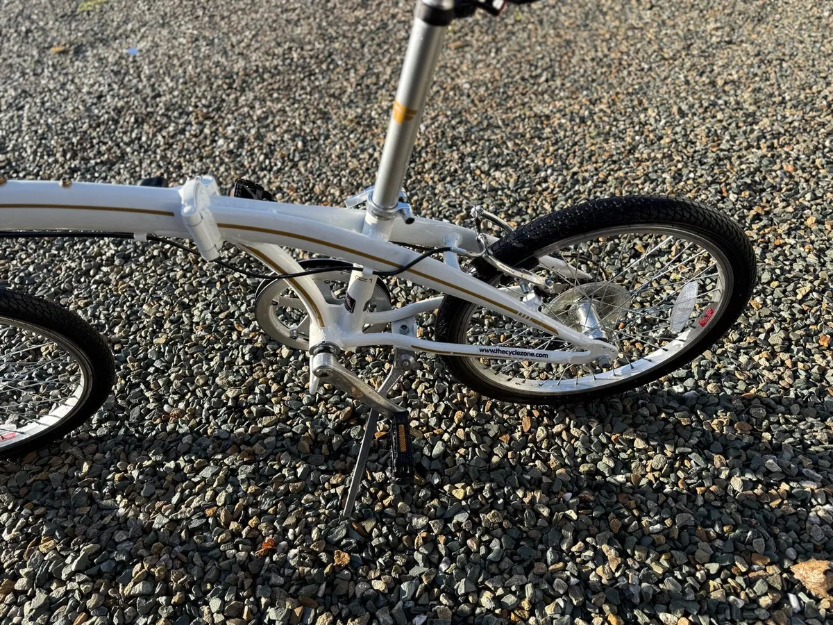 Python F1 folding bike [Frame Size: 20"] - Image 3