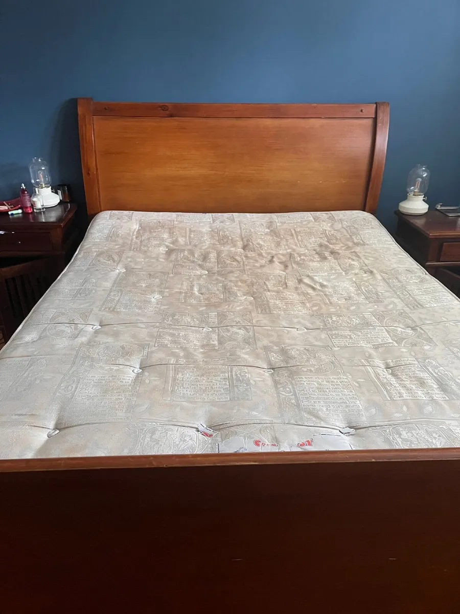 King Size Mahogany Bed - Image 1