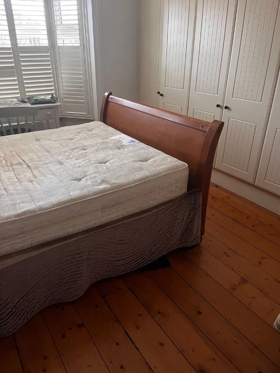 King Size Mahogany Bed - Image 3