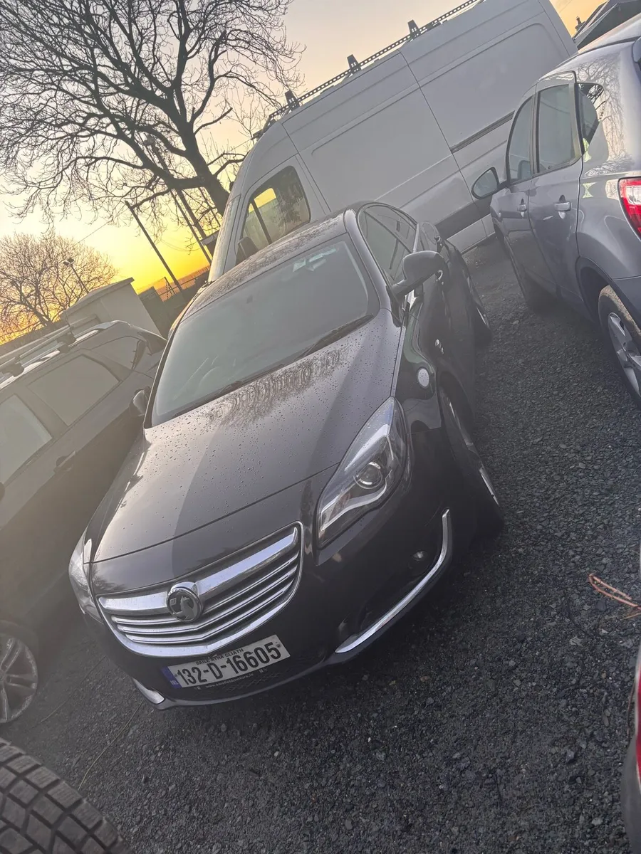 Vauxhall insignia high spec new nct - Image 4