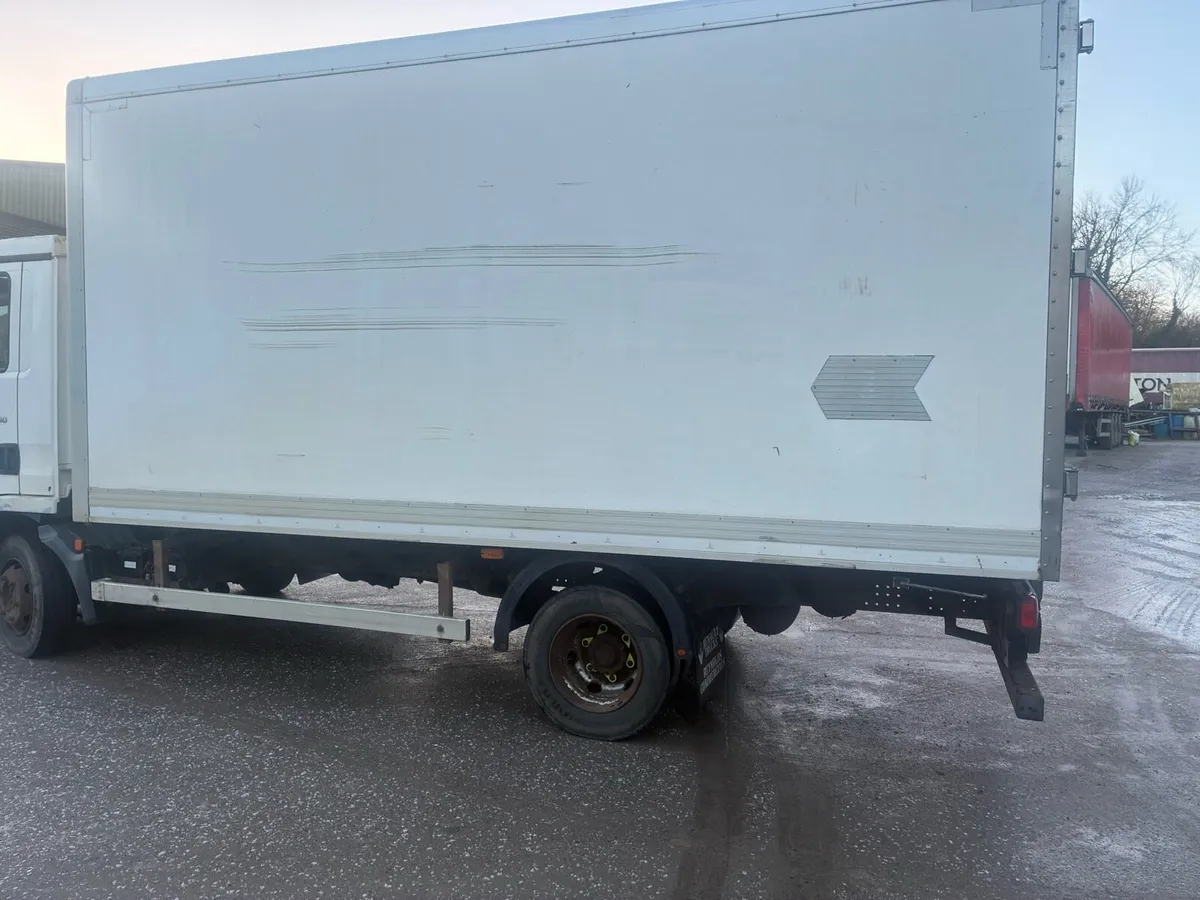 Storage container - Image 3