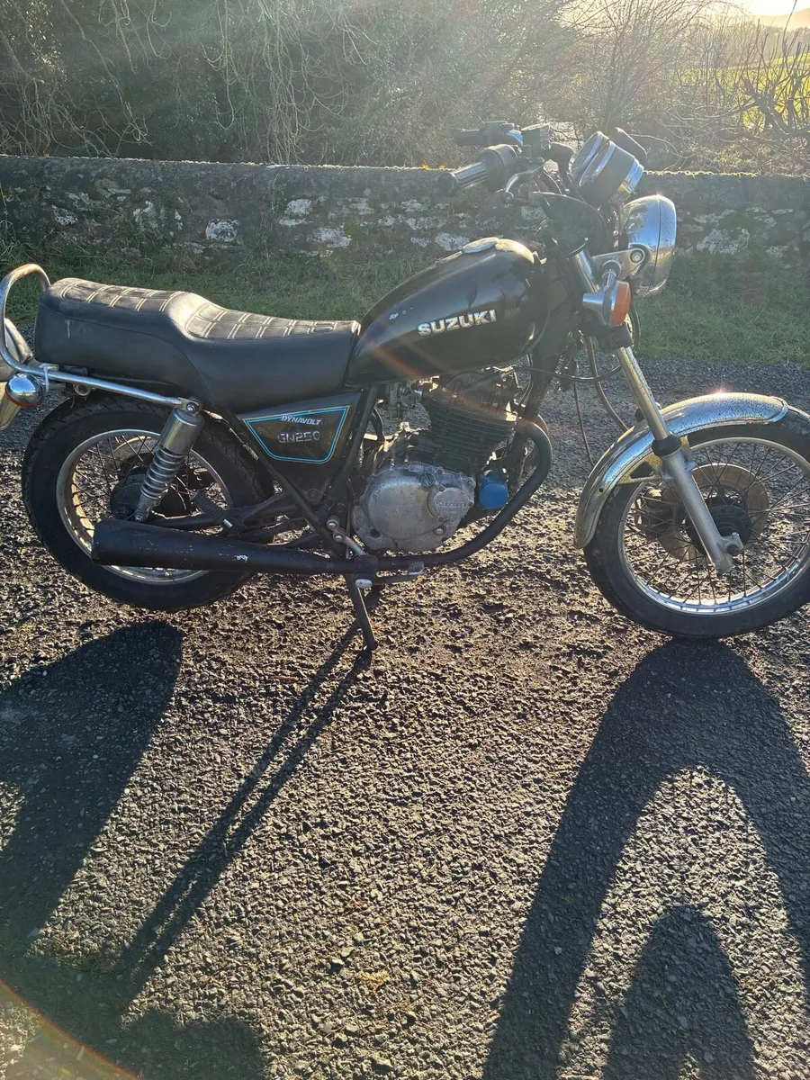 Suzuki gn250 - Image 3