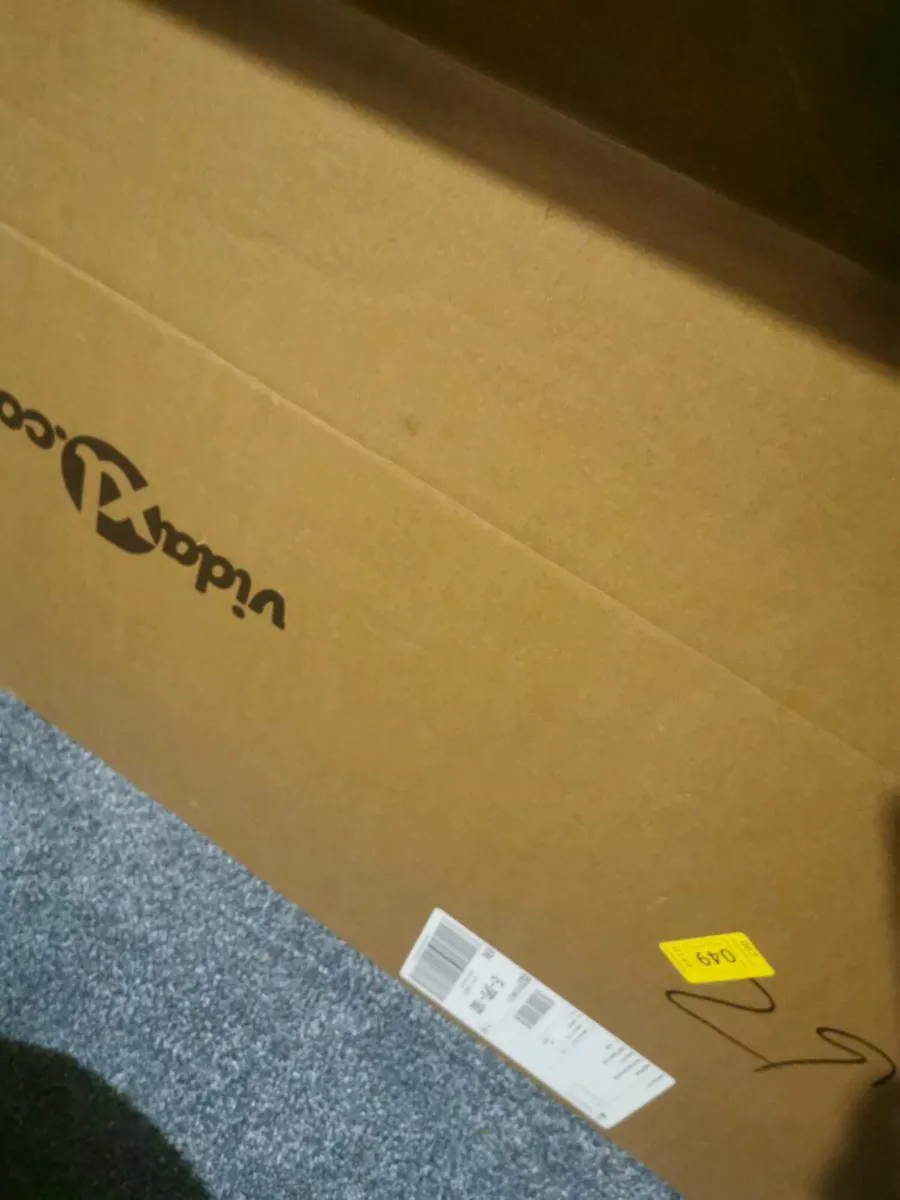 For sale over washing machine cupboard - Image 3