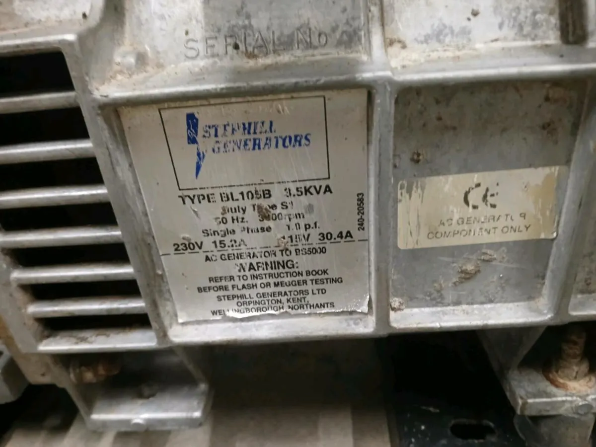3.4kva Stephill generator 110v&220v outlets - Image 2