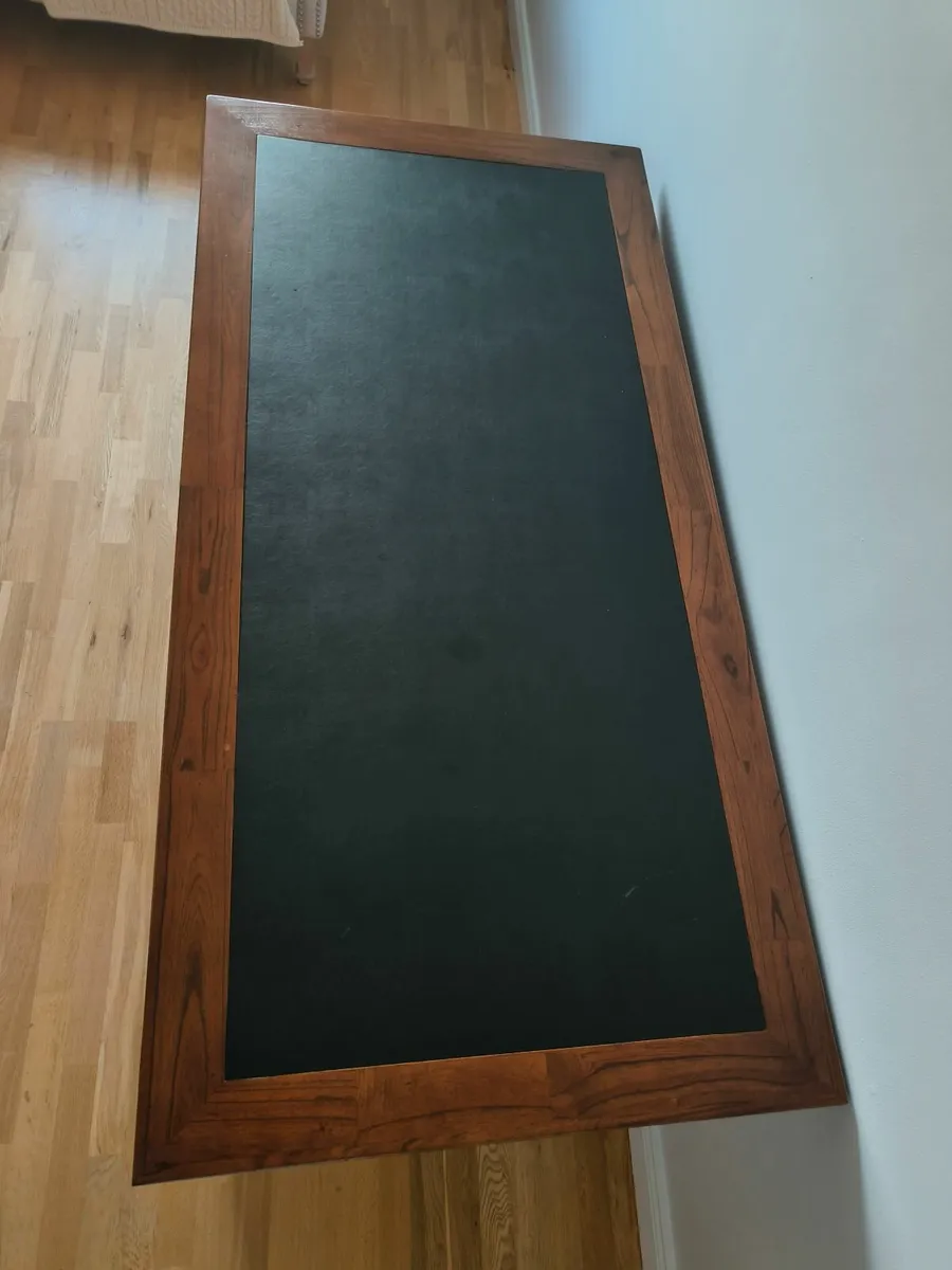 "english style" presidential desk - Image 3