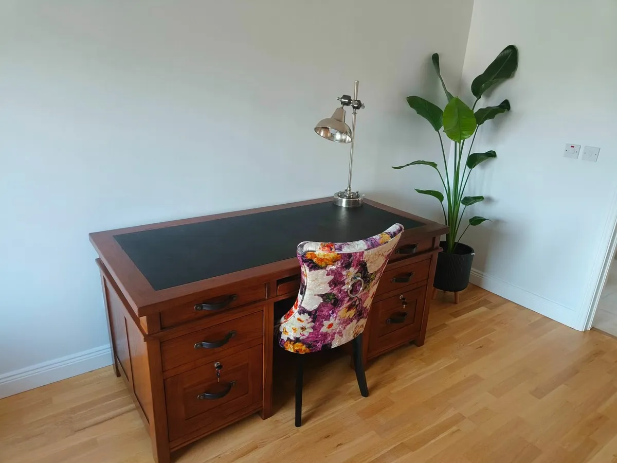 "english style" presidential desk - Image 2