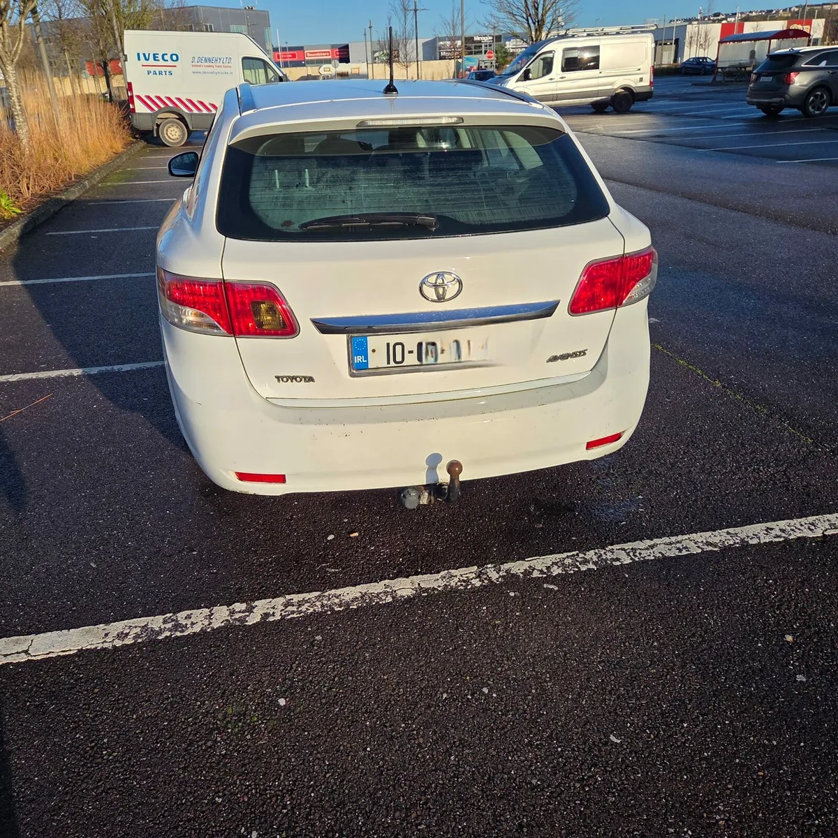 Toyota Avensis Estate - Image 3