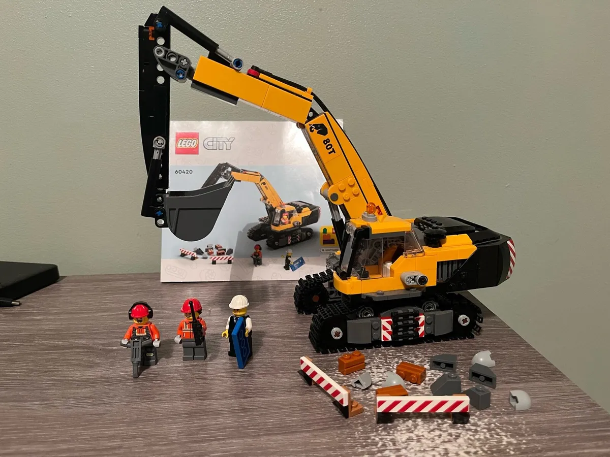 Lego City Construction Excavator (60420) - Image 1