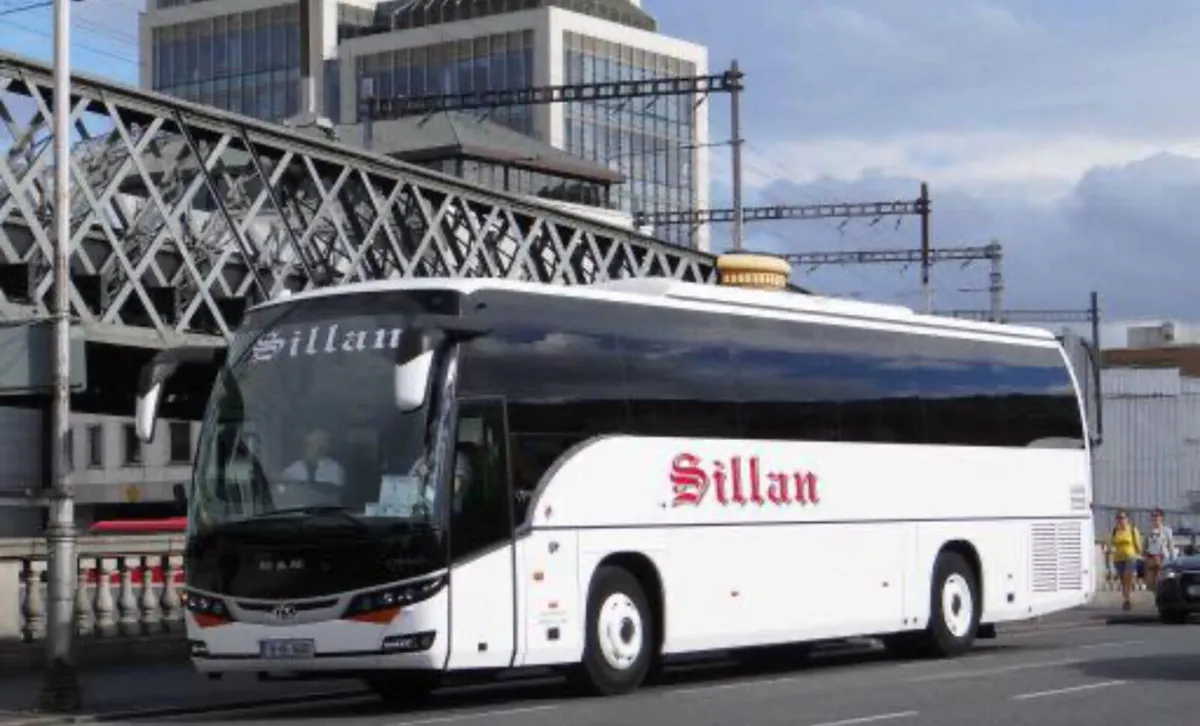 Man Beulas 55 seater - Image 1