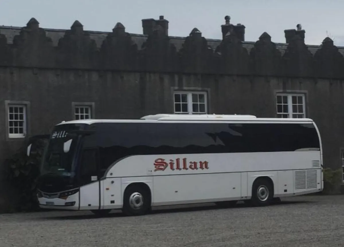 Man Beulas 55 seater - Image 2