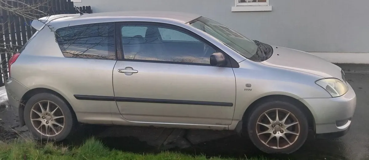 Toyota Corolla 2003 - Image 3