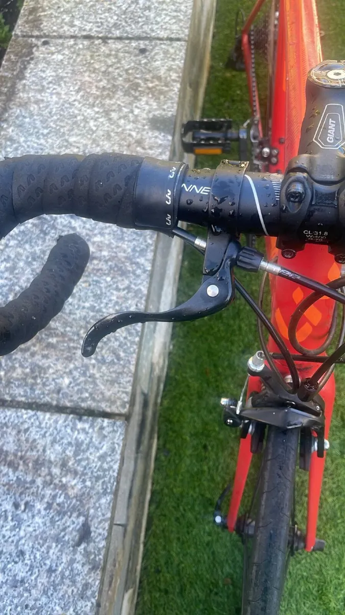 Bicycle- road bike- Avail SL 2-GUK M Mars Red - Image 3