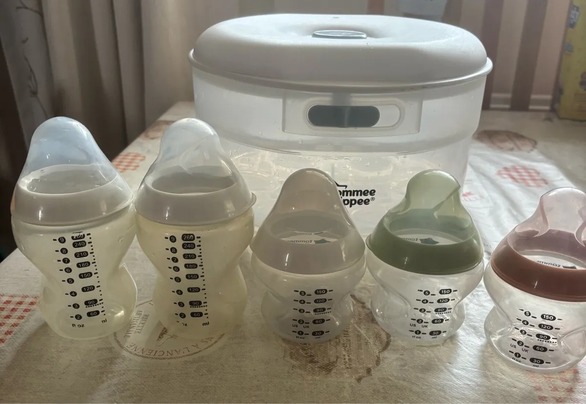 Tommee Tippee 2in1 steriliser with bottles - Image 3