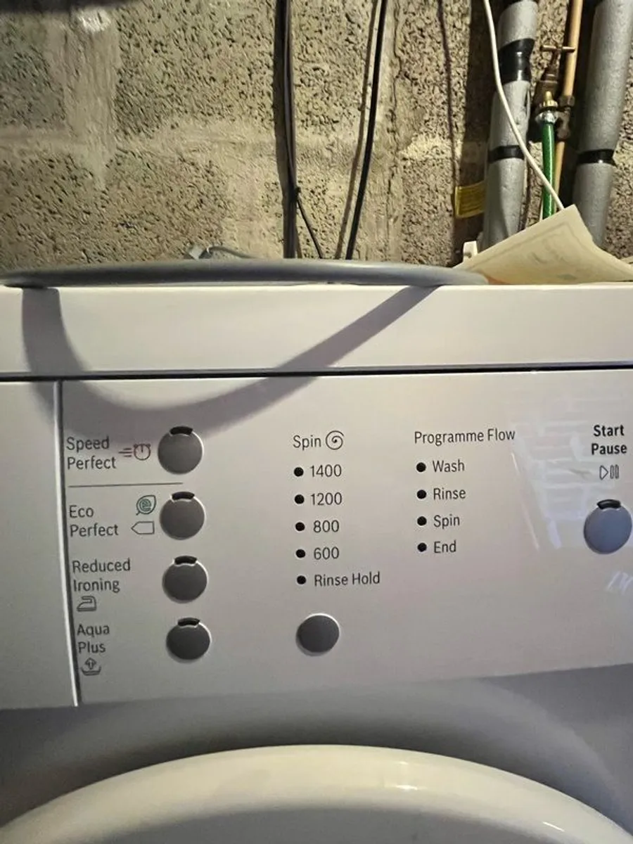 Bosch Washing Machine - Image 2