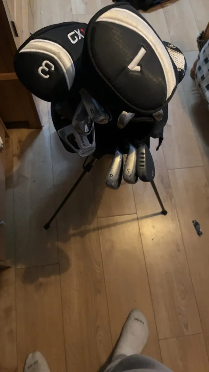 Golf clubs - Image 1