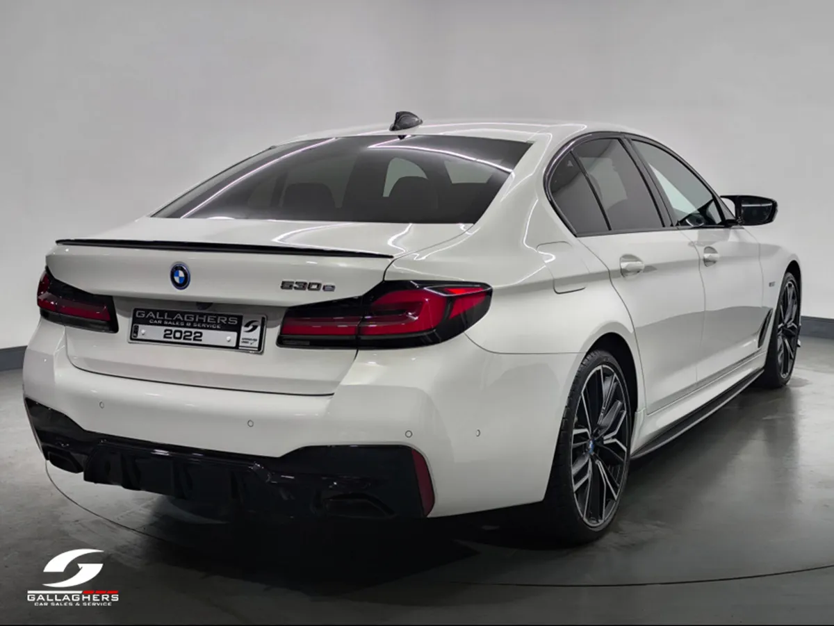 BMW 5-Series (222) 5 SERIES M SPORT LCI PRO AUTO K - Image 4