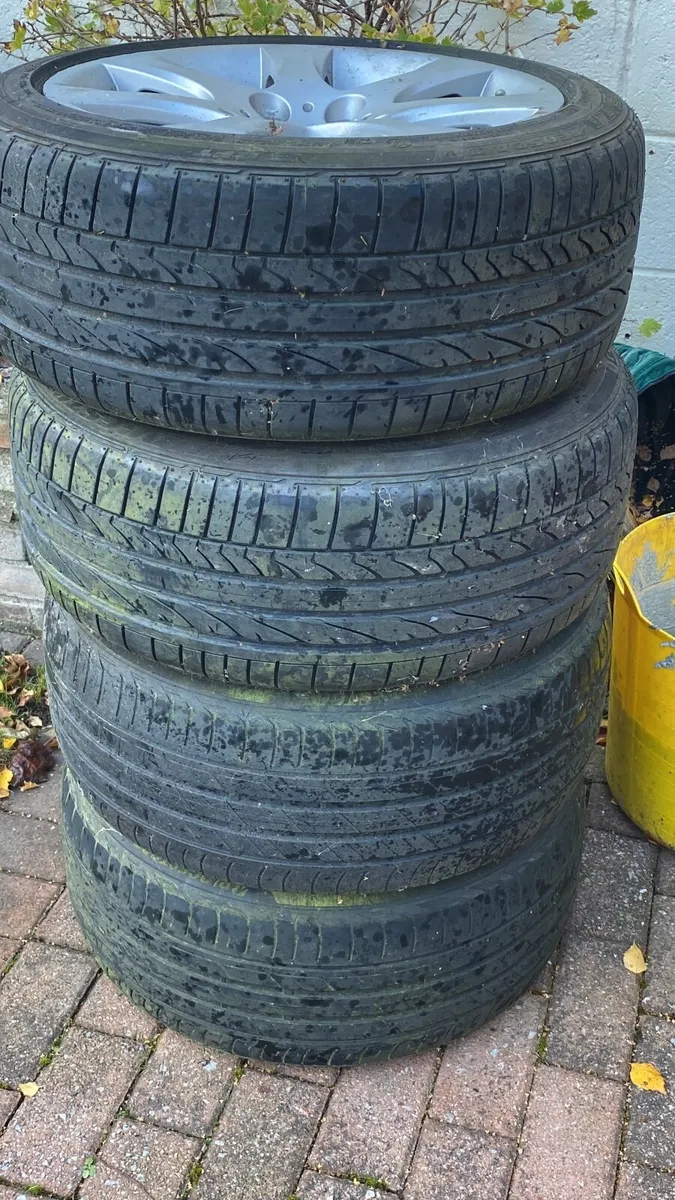 BMW 3-Series 2017 - Image 1