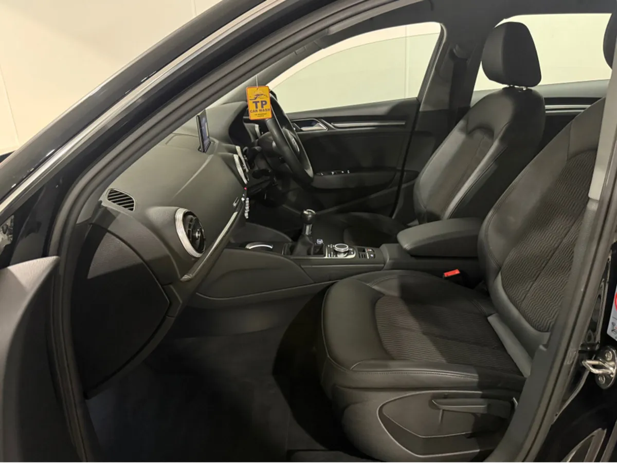 Audi A3 SPORTBACK 30 TDI 116HP SE 4DR - Image 4