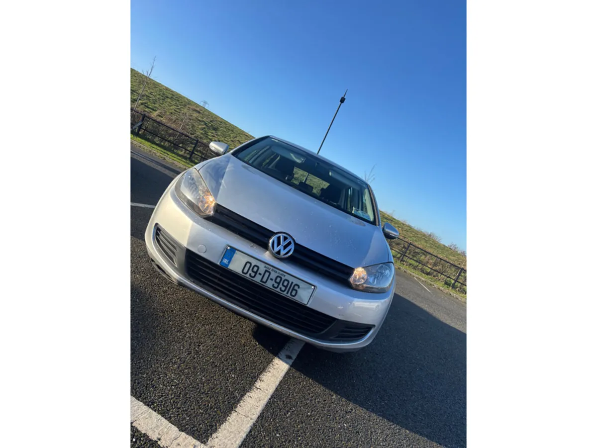 Volkswagen Golf TRENDLINE 2.0 TDI MANUAL 5SPEED 5D - Image 2