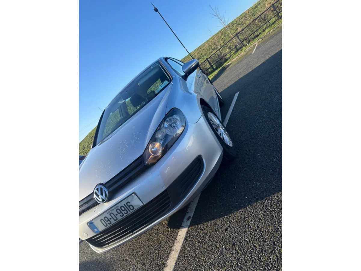 Volkswagen Golf TRENDLINE 2.0 TDI MANUAL 5SPEED 5D - Image 4