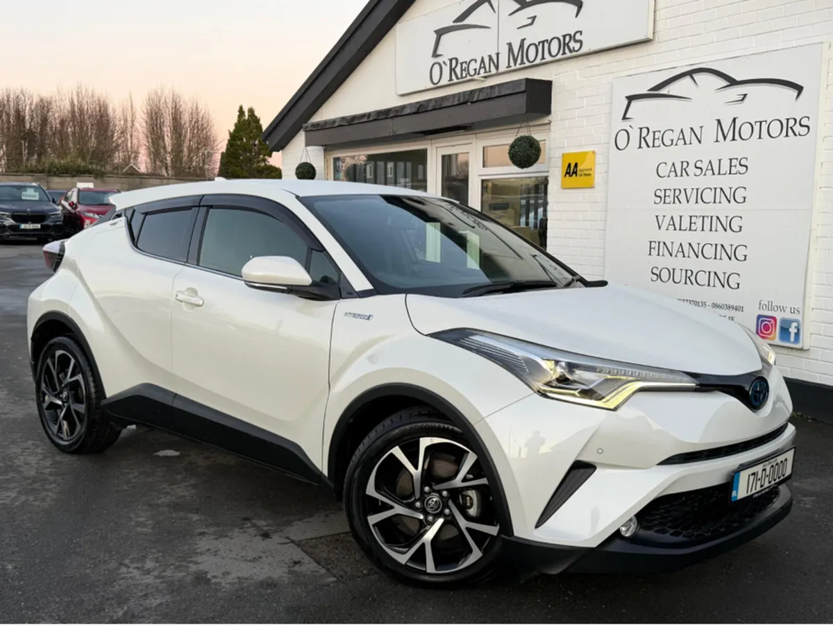 Toyota C-HR (171) 1.8 HYBRID SPORT AUTO - Image 1