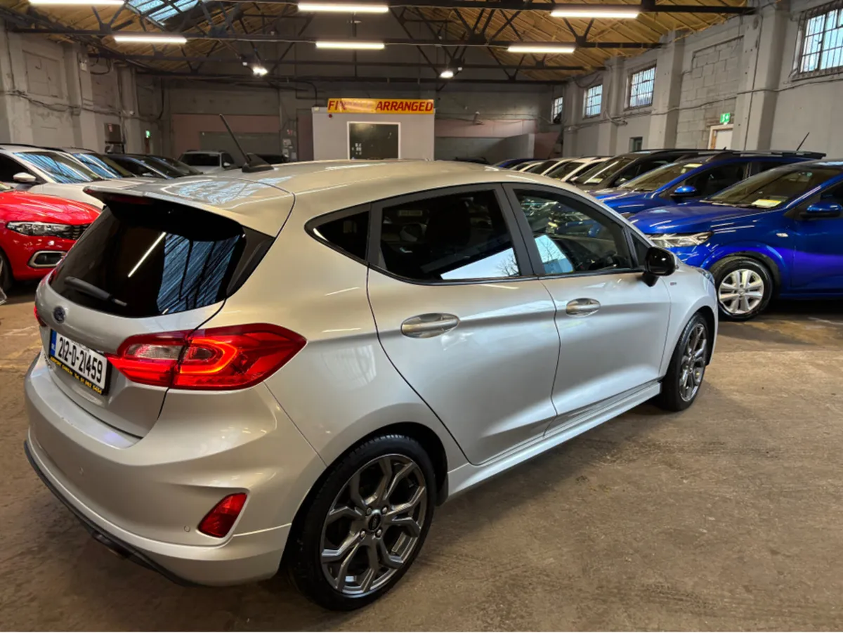 Ford Fiesta 1.0 ST-LINE EDITN 100PS TITANIUM ECOBS - Image 3
