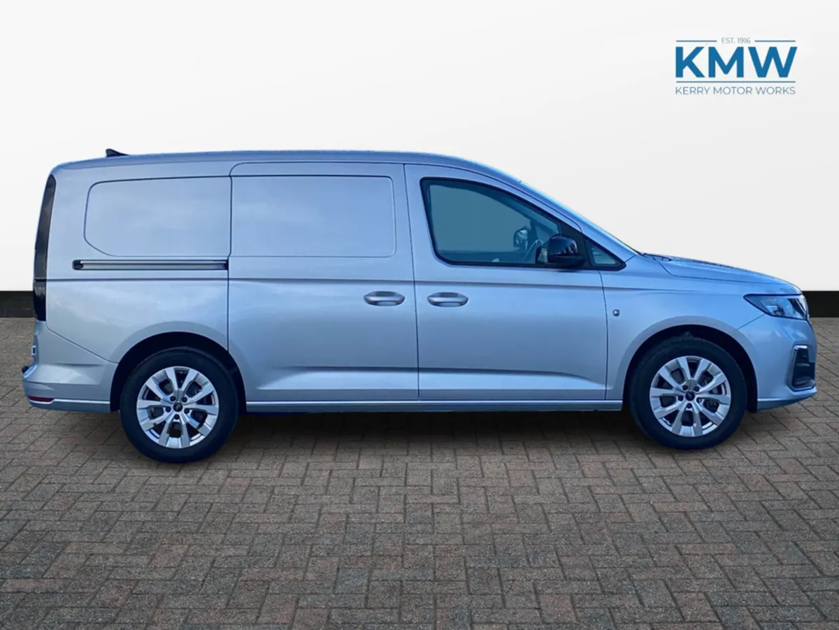 Ford Transit Connect Limited LWB 2.0 122BHP Automa - Image 4