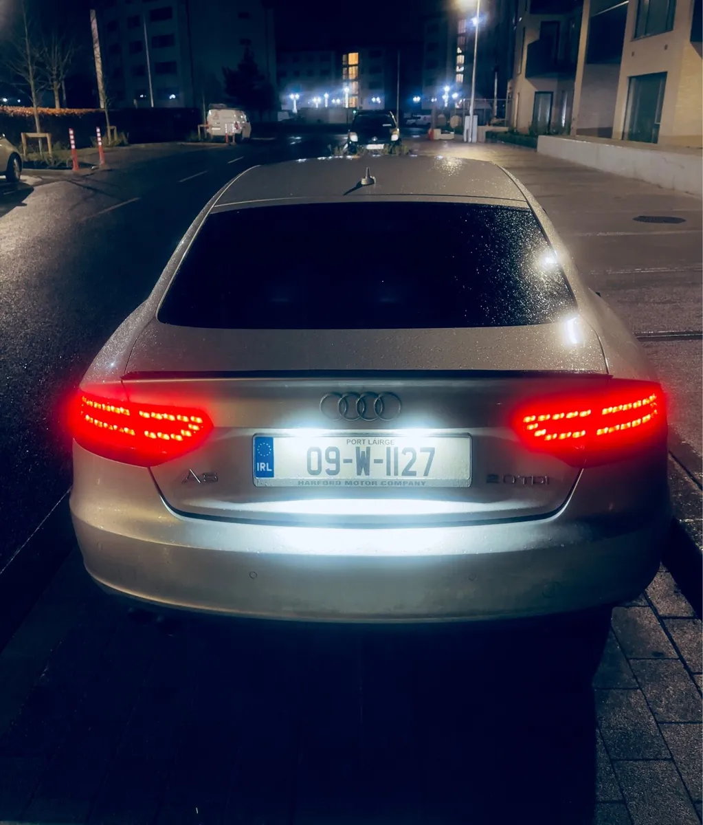 Audi A5 | 2.0 TDI | Luxury Trim | €3700 - Image 2