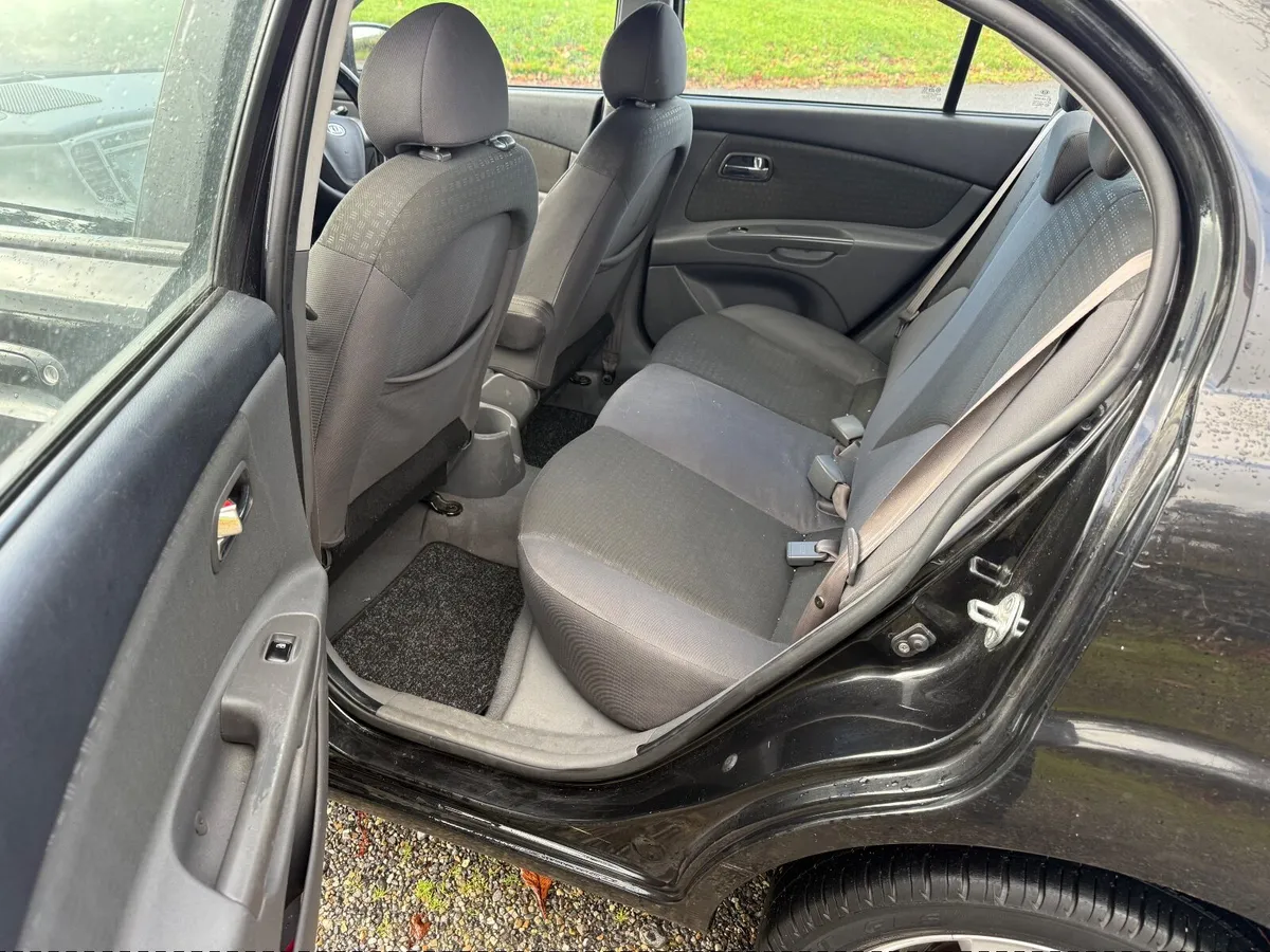 Kia Rio 2008 - Image 2