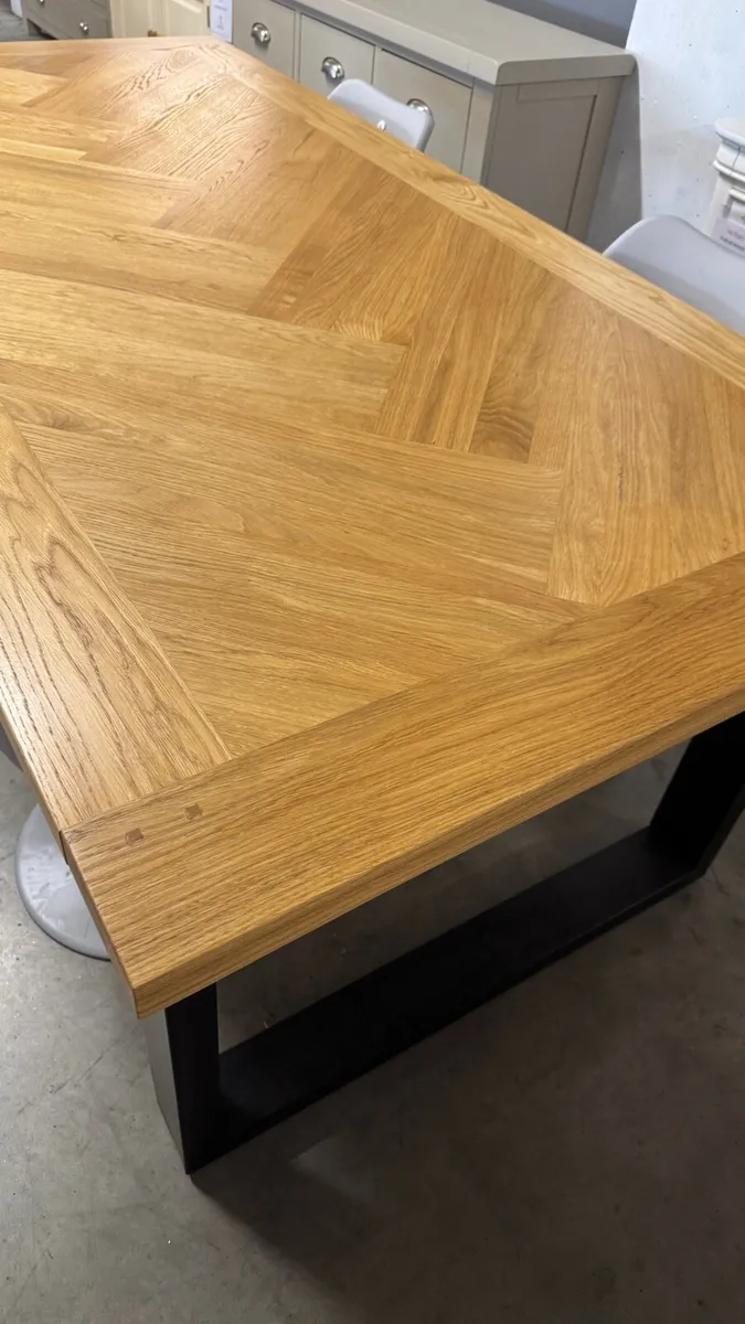 2m Oak Dining Table Ex Display Like New - Image 4