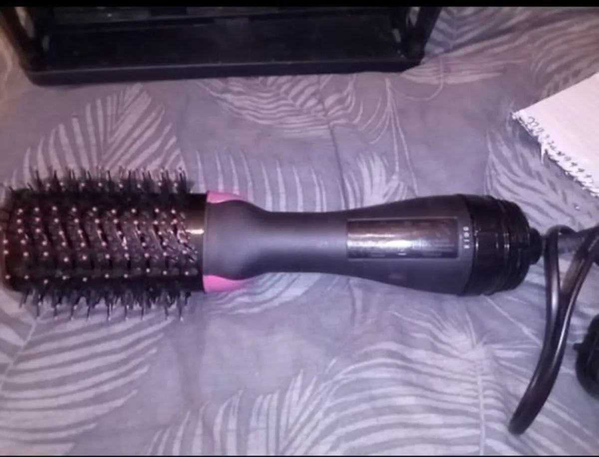 Revlon Hair dryer - Image 1