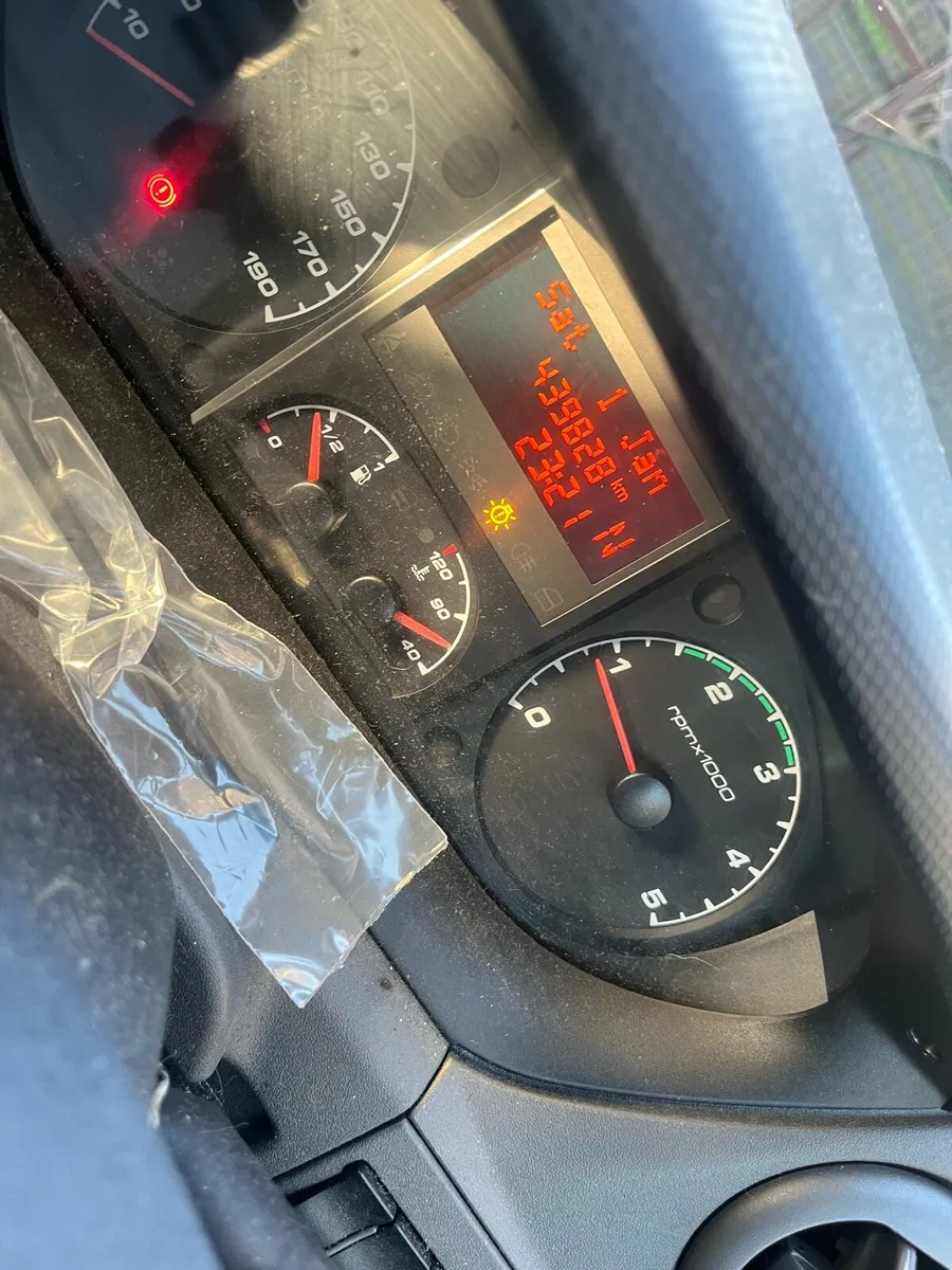 2013 iveco - Image 4