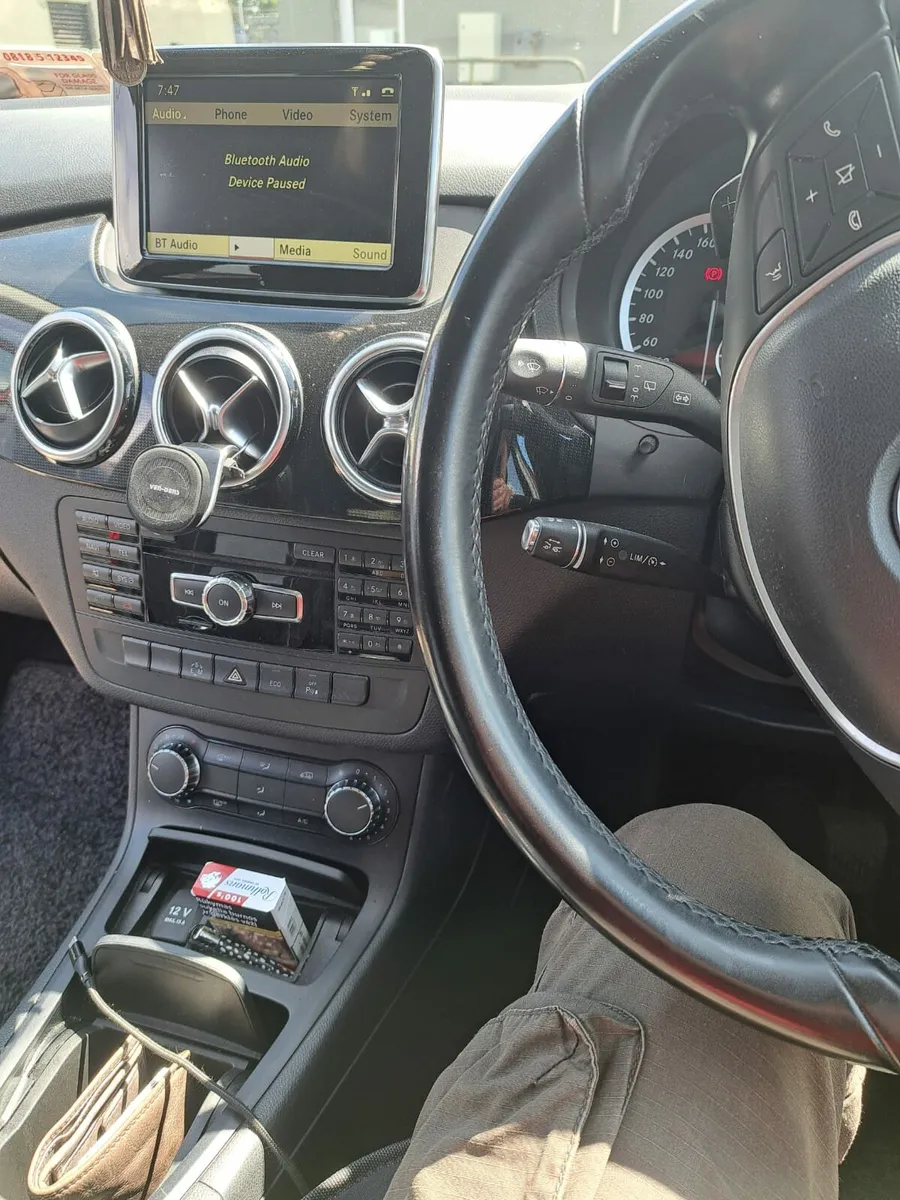 Mercedes benz B180 1.6 petrol Automatic - Image 3