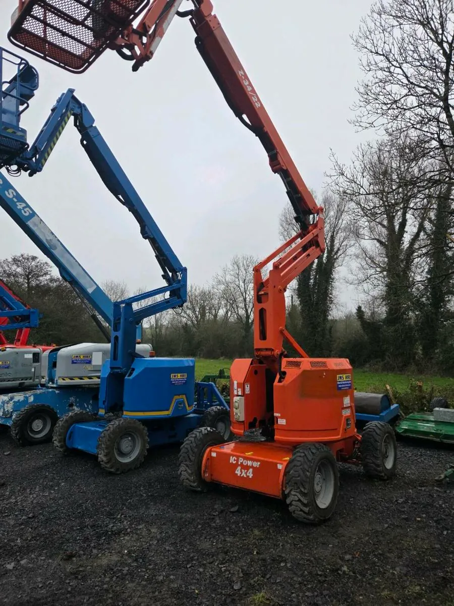 Cherry picker hire - Image 1