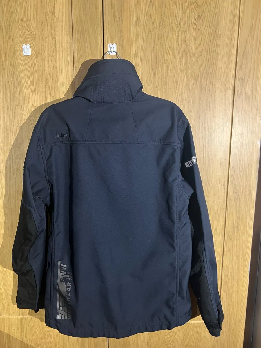 Snickers jacket - Image 3