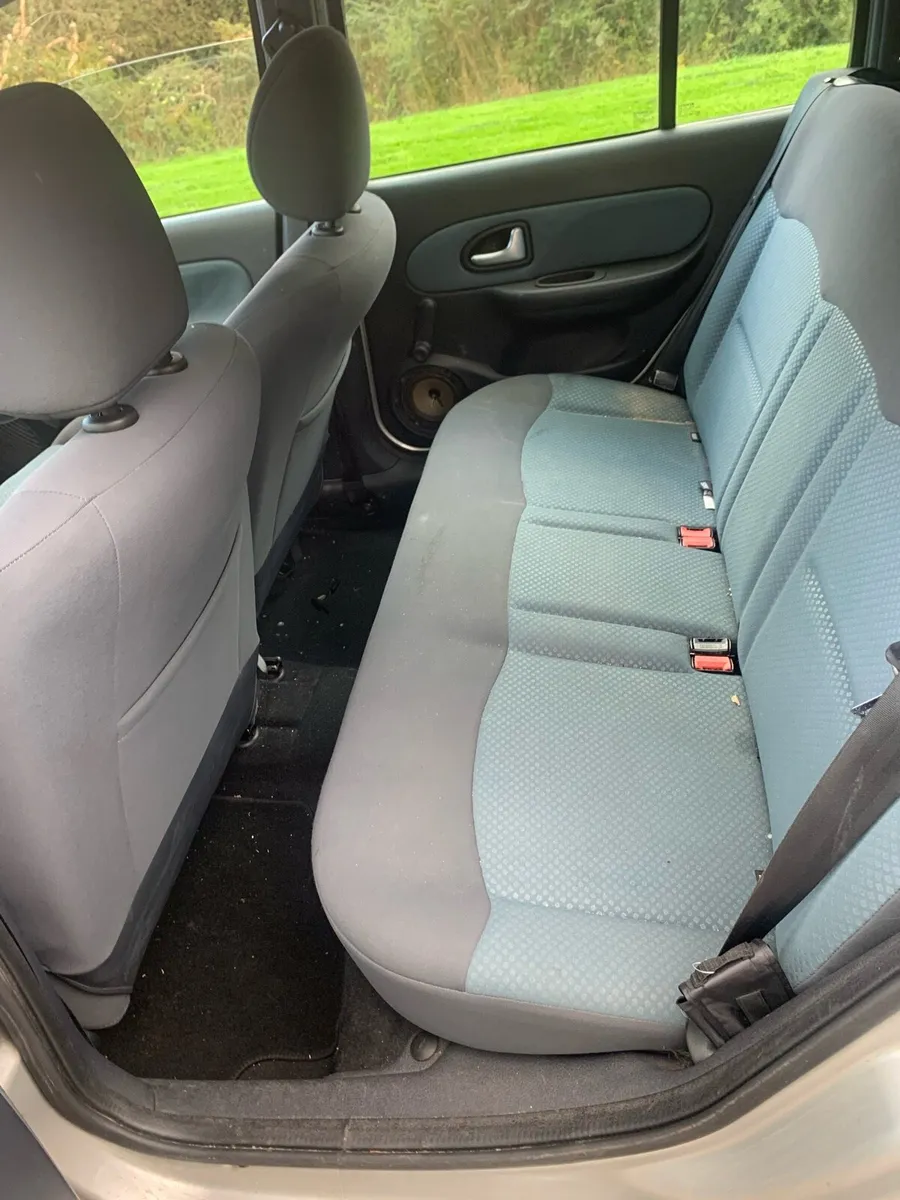 Renault Clio - Image 4