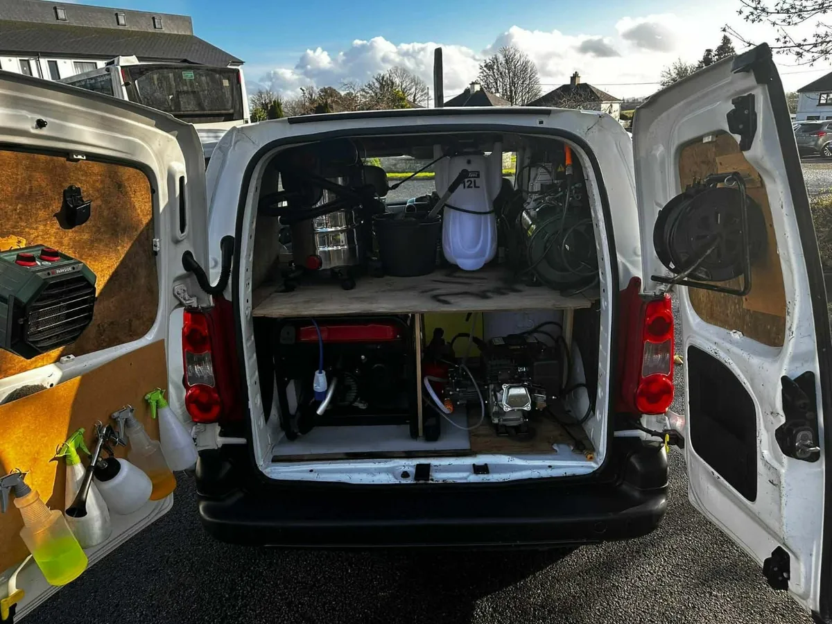 Peugeot Partner 2009 mobile car wash - Image 3