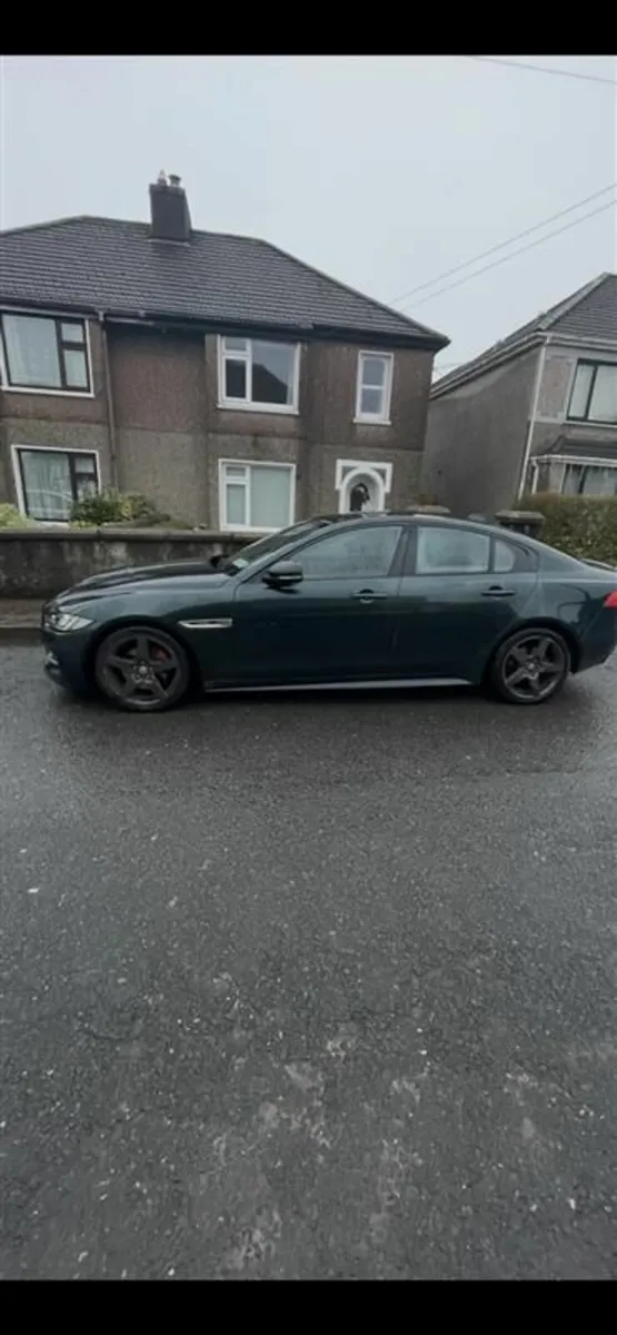 Jaguar XE 2017 - Image 2