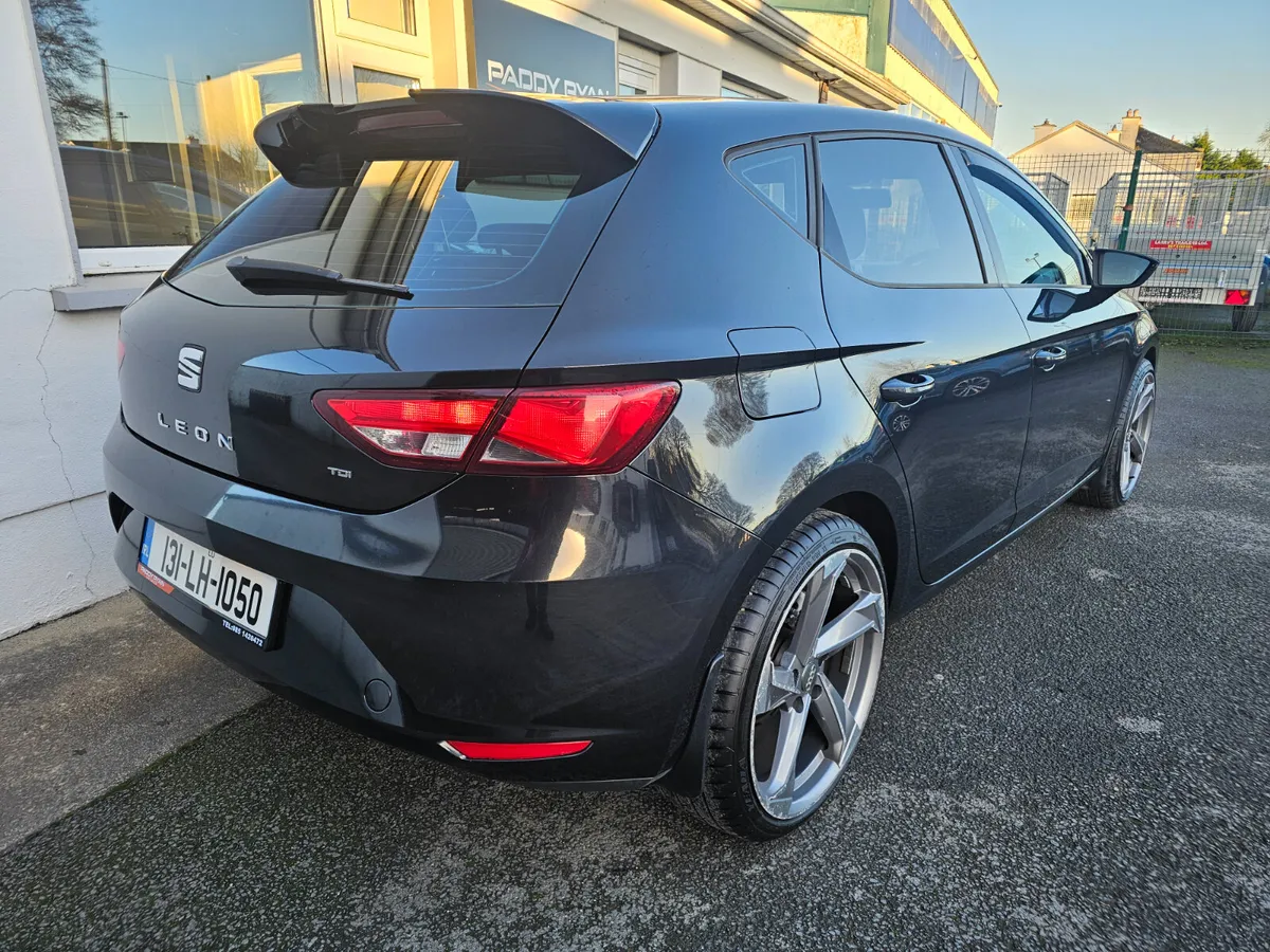 2013 Seat Leon 1.6Tdi Style Manual 105HP - Image 3