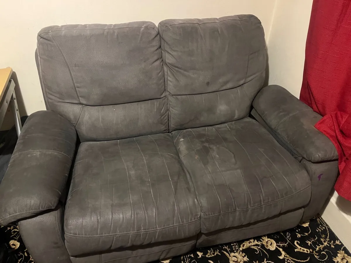 FREE Sofa/couch - Image 1
