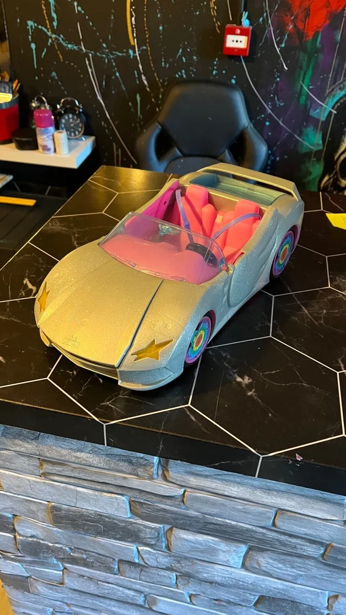 Rainbow High Doll House ,Barbie, LOL - Image 4